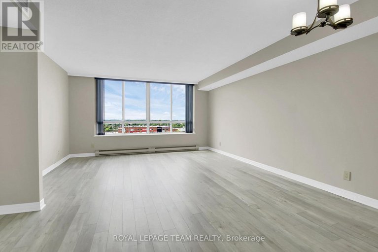28815929/804-100-grant-carman-drive/borden-farmstewart-farmcarleton-heightsparkwood-hills/ottawa/ontario/K2E8B8_9
