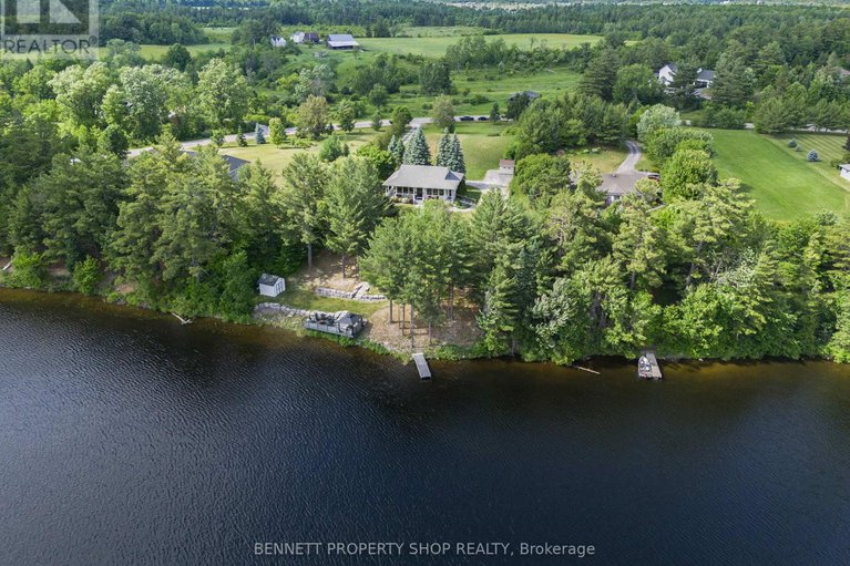 28495902/1074-mill-ridge-road/mcnabbraeside-twps/mcnabbraeside/ontario/K7S3G8_42
