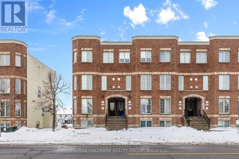 29255605/896-longfields-drive/longfields/ottawa/ontario/K2J5K6_1