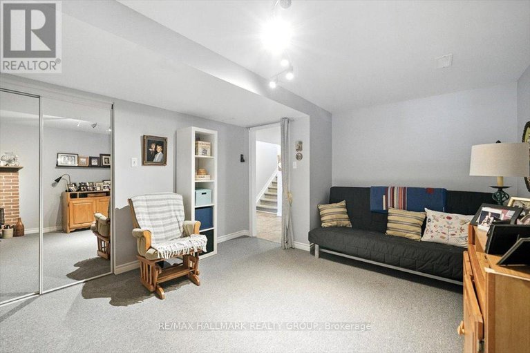 28781614/40-lee-avenue/smiths-falls/smiths-falls/ontario/K7A0A2_23