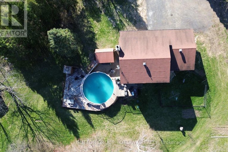 29680076/19408-county-18-road/south-glengarry-charlottenburgh-twp/south-glengarry/ontario/K0C1S0_10