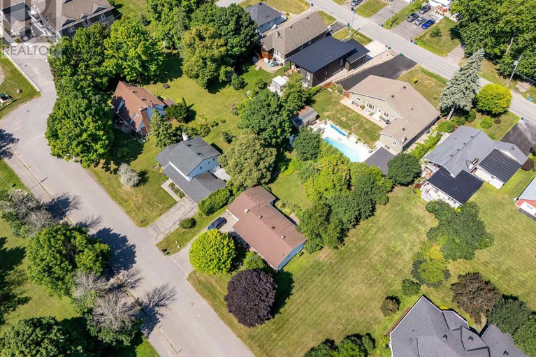 28630499/209-curry-street/kemptville/north-grenville/ontario/K0G1J0_5