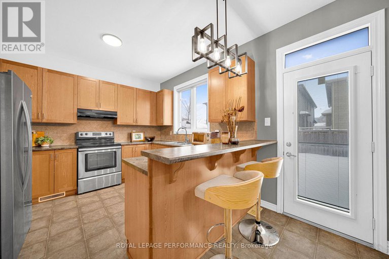 29428397/262-tempest-drive/stittsville-north/ottawa/ontario/K2S0K6_7