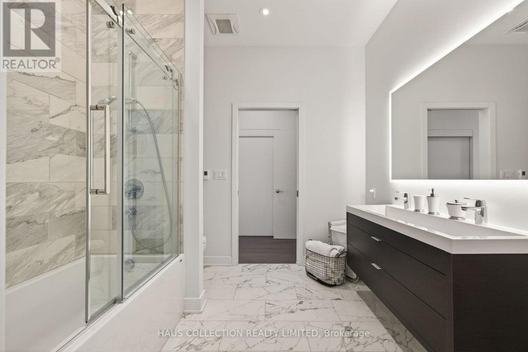 29632874/ph2302-20-daly-avenue/sandy-hill/ottawa/ontario/K1N0C6_32