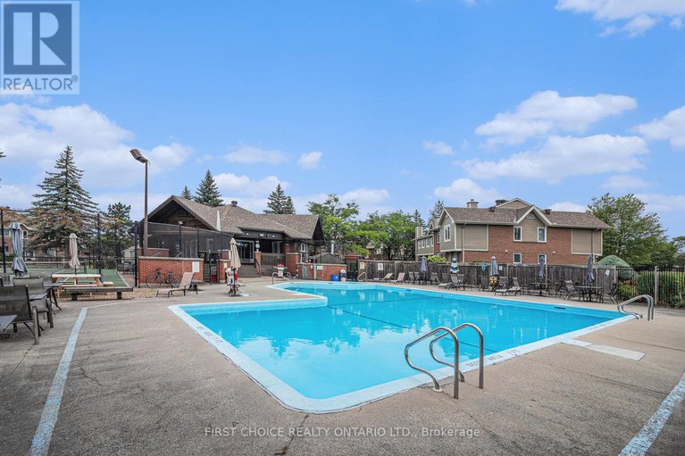 28682258/209-1810-marsala-crescent/fallingbrookpineridge/ottawa/ontario/K4A2E9_21