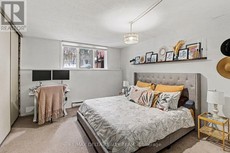 29388557/a-6704-jeanne-darc-boulevard/convent-glen-north/ottawa/ontario/K1C6E9_20