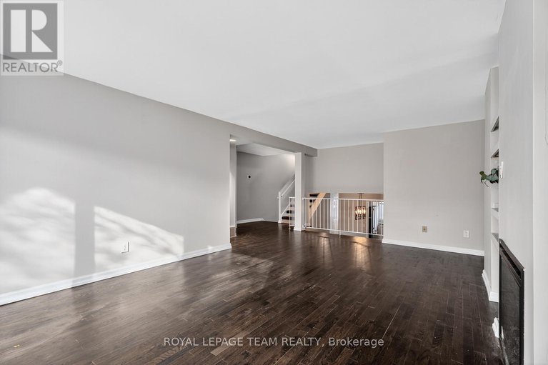 29376578/10-290-cathcart-street/lower-town/ottawa/ontario/K1N5C4_15