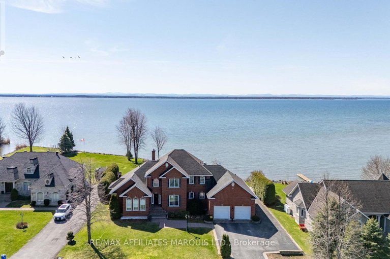 28238888/6274-karen-drive/south-glengarry-lancaster-twp/south-glengarry/ontario/K0C1E0_43