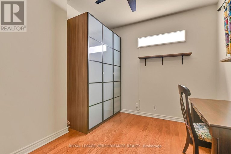 28872931/229-205-bolton-street/lower-townbyward-market/ottawa/ontario/K1N1K7_30