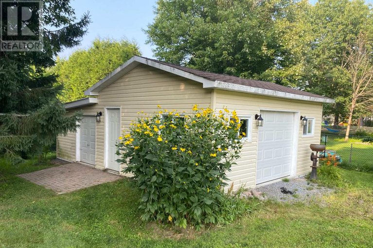 28731619/3-longtin-street/clarencerockland-twp/clarence-rockland/ontario/K0A1E0_36
