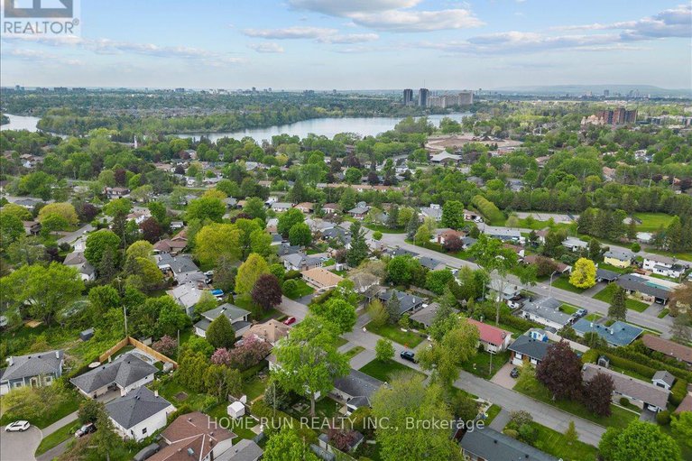 29444216/685-farmington-avenue/riverside-park-south/ottawa/ontario/K1V7H4_74