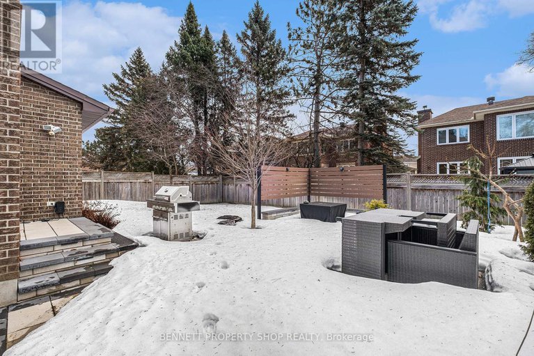 28047851/1708-autumn-ridge-drive/chapel-hill/ottawa/ontario/K1C6Y5_26