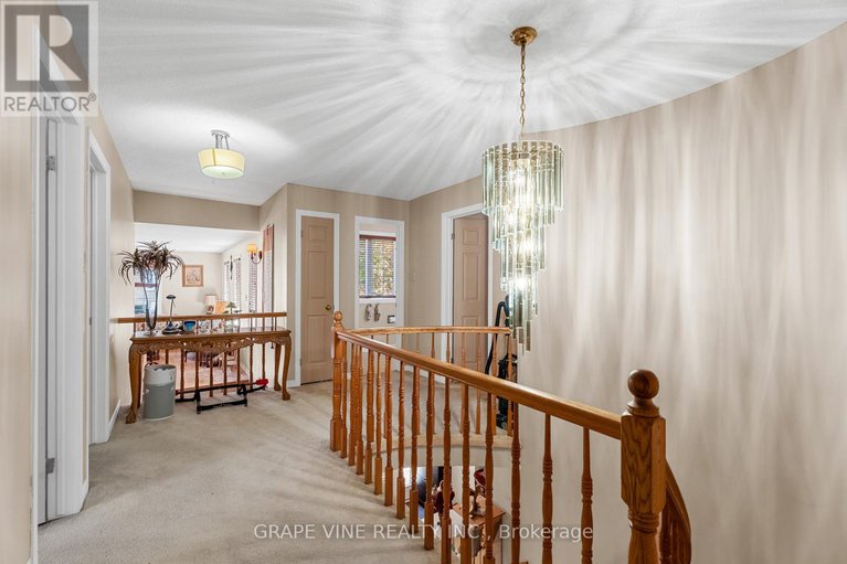 28434858/67-allenby-road/morgans-grantsouth-march/ottawa/ontario/K2K2J8_14
