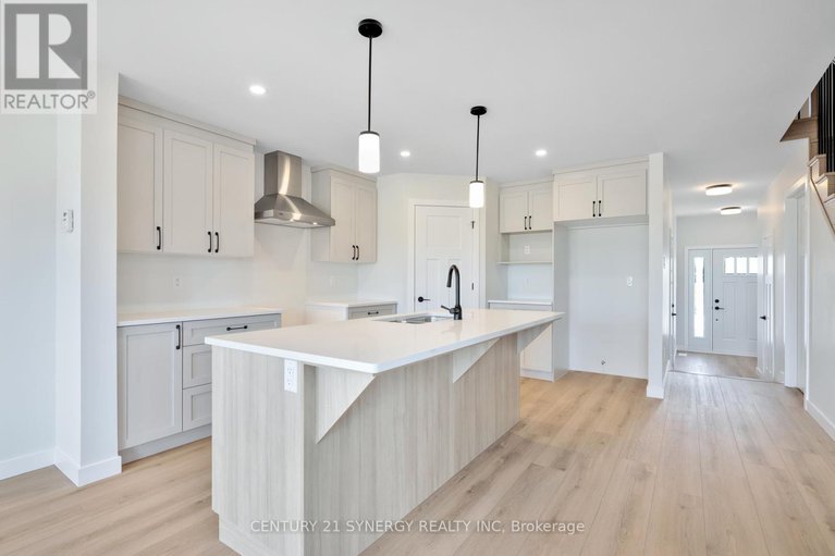 28644848/17-helen-street/north-stormont-finch-twp/north-stormont/ontario/K0A1R0_8