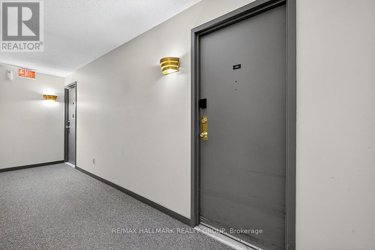28993313/305-110-forward-avenue/mechanicsville/ottawa/ontario/K1Y4S9_8