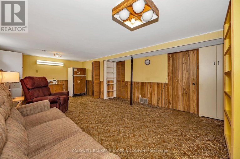 29496018/22-dayton-crescent/leslie-park/ottawa/ontario/K2H7N9_21