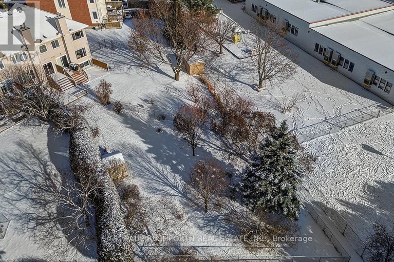 29249196/23-willwood-crescent/cedargrovefraserdale/ottawa/ontario/K2J4B2_29