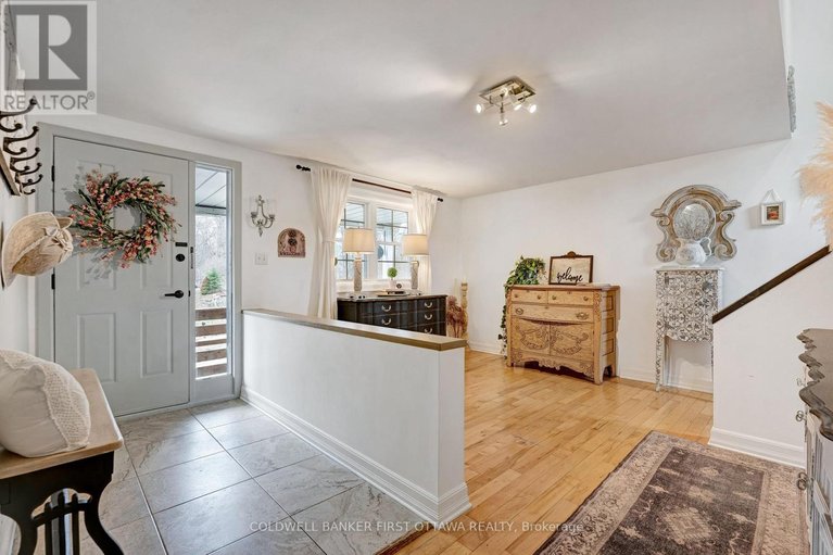 29613138/107-owen-street/lanark-highlands-lanark-village/lanark-highlands/ontario/K0G1K0_5