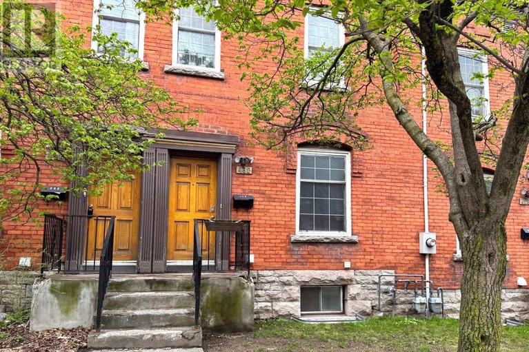 28426563/480-cumberland-street/sandy-hill/ottawa/ontario/K1N7J9_2