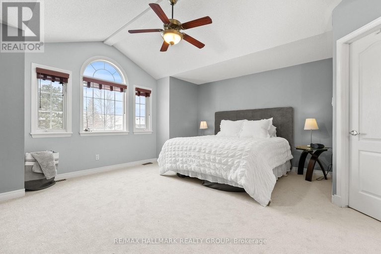 29244730/9-new-deighton-crescent/barrhaven-east/ottawa/ontario/K2G6H7_30