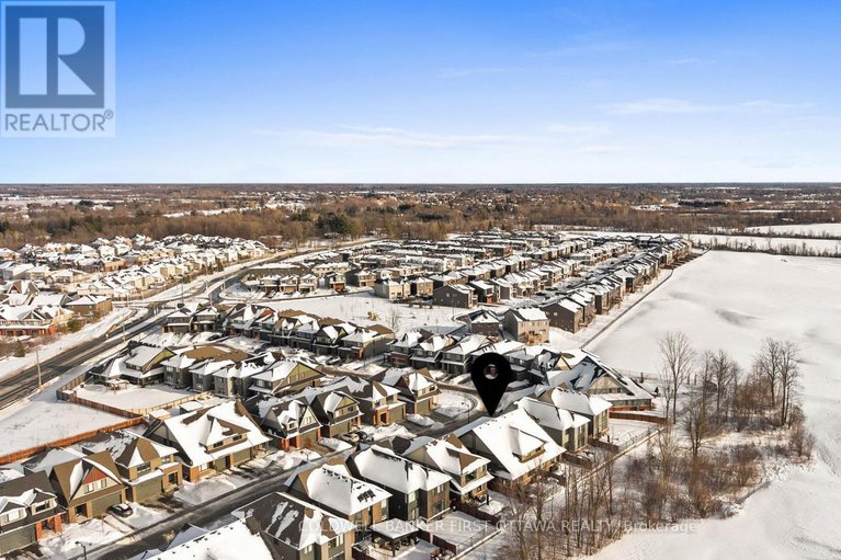 29377971/54-stanhope-court/stonebridge/ottawa/ontario/K2J6S2_31