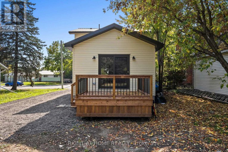 28925097/94-main-street/north-dundas-winchester-twp/north-dundas/ontario/K0A2R0_30