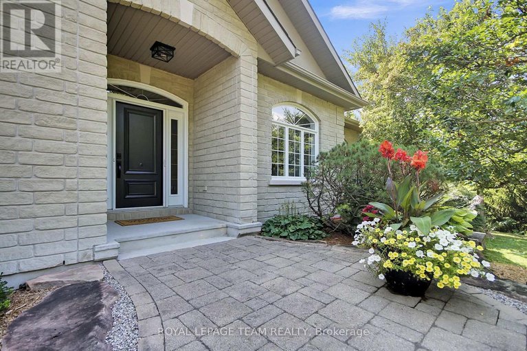 28730315/6196-elkwood-drive/greely/ottawa/ontario/K4P1M9_4