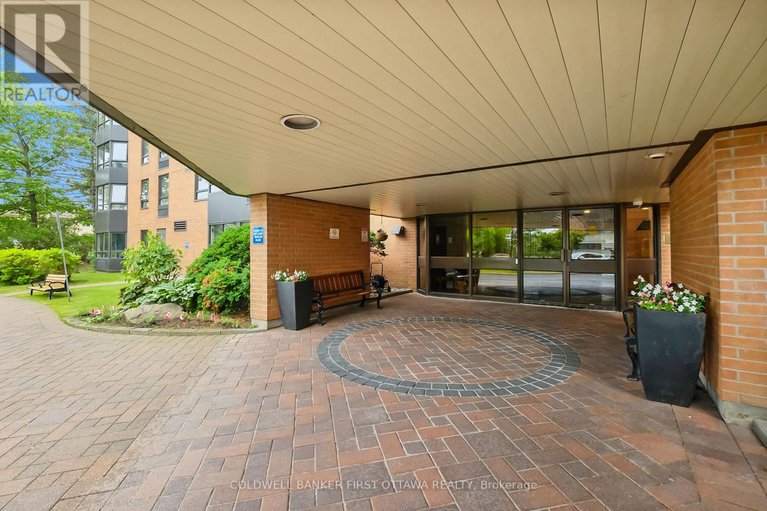 28537358/412-80-sandcastle-drive/leslie-park/ottawa/ontario/K2H9E7_3