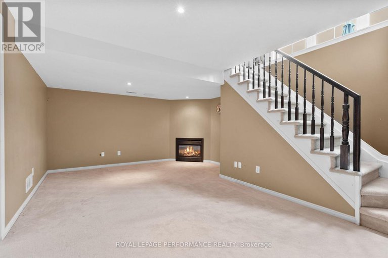 28784183/122-osnabrook-private/stonebridge/ottawa/ontario/K2J0G8_23