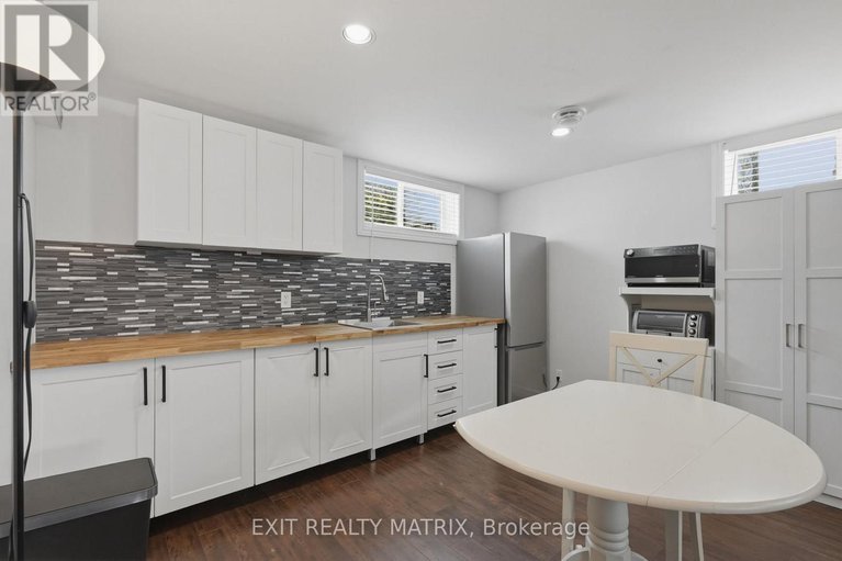 29438112/388-quartz-avenue/town-of-rockland/clarence-rockland/ontario/K4K0C7_24