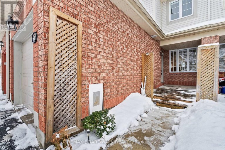 29251894/42-college-circle/castle-heights/ottawa/ontario/K1K4R8_38