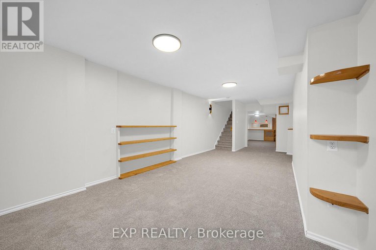 29260419/30-drysdale-street/beaverbrook/ottawa/ontario/K2K3L3_29