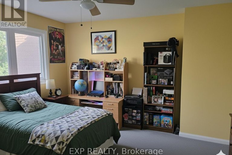 28982372/73-1900-marquis-avenue/beaconwood/ottawa/ontario/K1J8J2_30