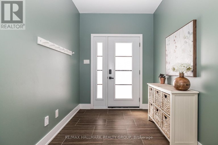 28347410/87-cobblestone-drive/village-of-russell/russell/ontario/K4R0B2_4