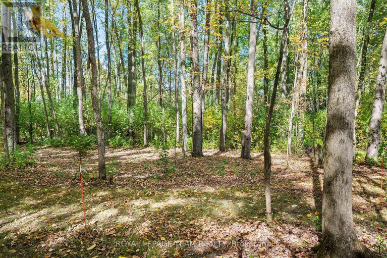 28999166/524-osmond-daley-drive/huntley-ward-south-east/ottawa/ontario/K0A1L0_29