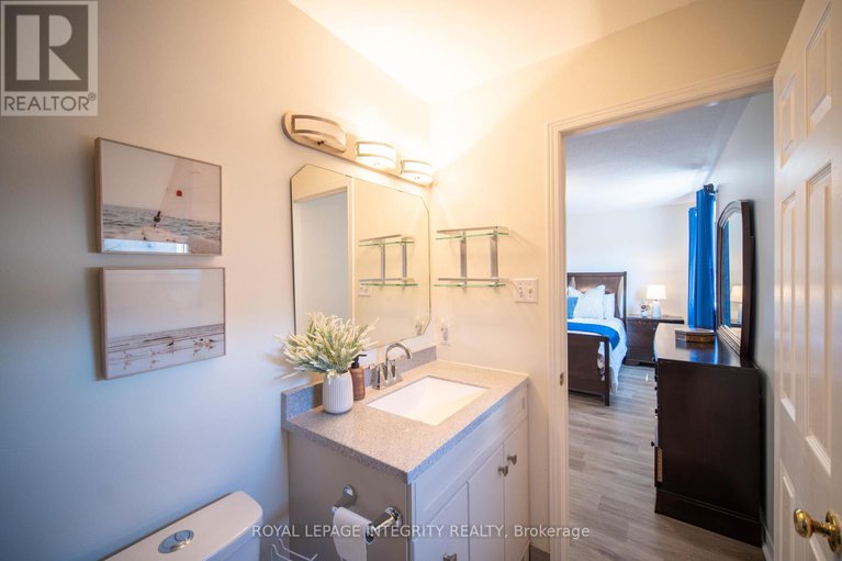 28813806/632-valin-street/fallingbrookgardenway-south/ottawa/ontario/K4A3S9_23