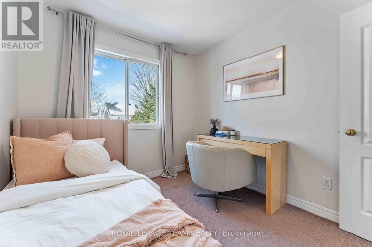 29374691/57-redpath-drive/barrhaven-east/ottawa/ontario/K2G6E3_25