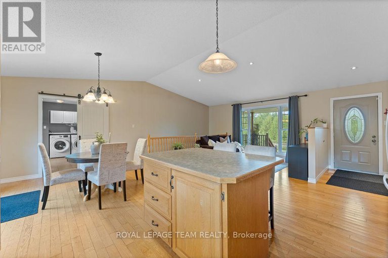 28819602/299-golf-club-road/mcnabbraeside-twps/mcnabbraeside/ontario/K0A1G0_14