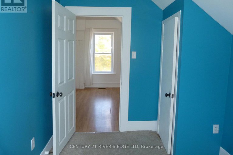 29040852/468-gladstone-street-n/winchester/north-dundas/ontario/K0C2K0_26