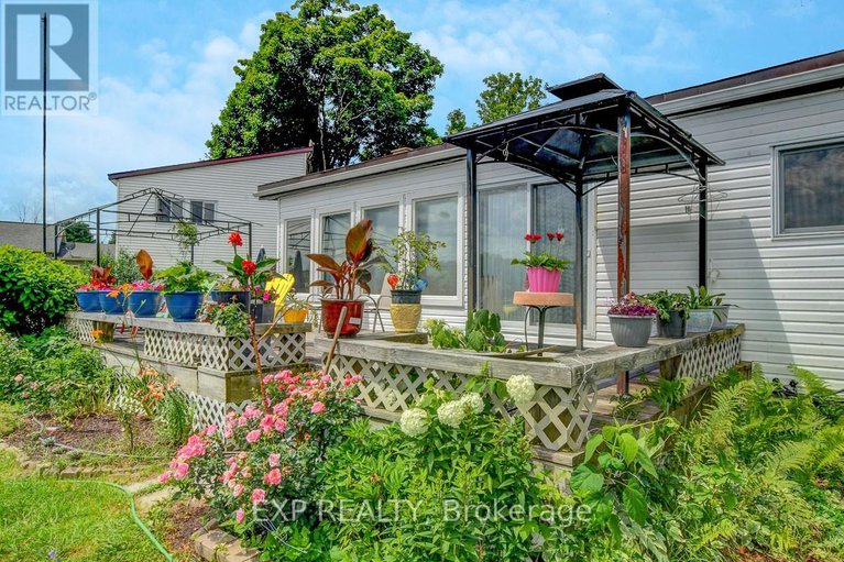 28596682/2986-beaman-lane/rideau-twp-s-of-reg-rd-6-w-of-mccordick-rd/ottawa/ontario/K0G1J0_42