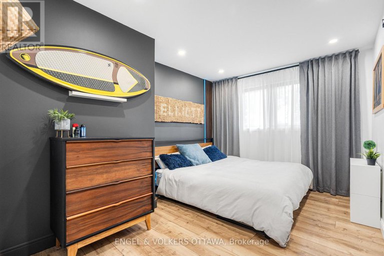 28912117/2-davies-court/glencairnhazeldean/ottawa/ontario/K2L1L6_20
