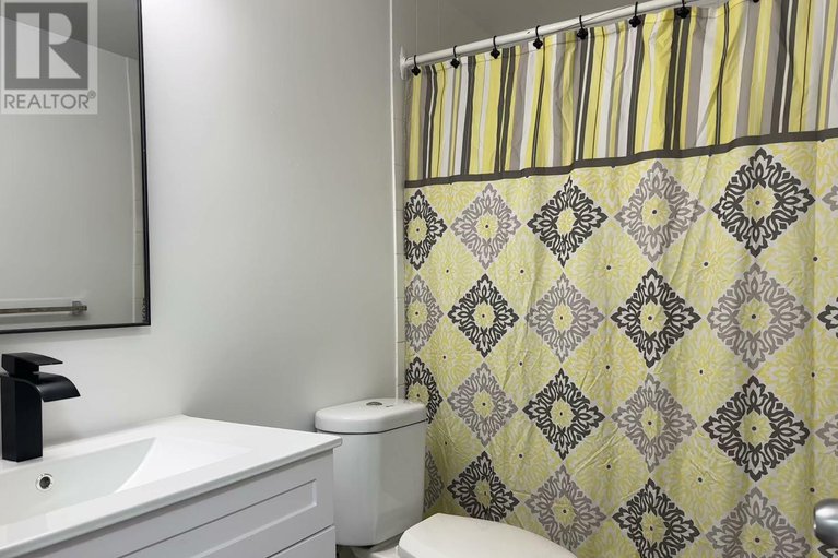 29078377/65-1787-dondale-street/pineview/ottawa/ontario/K1B5H9_29