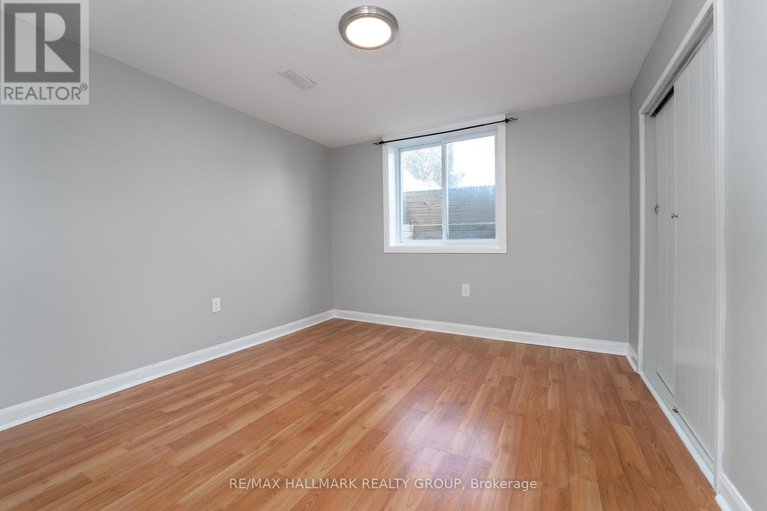 28959856/591-eastvale-drive/beacon-hill-north/ottawa/ontario/K1J6Z4_29