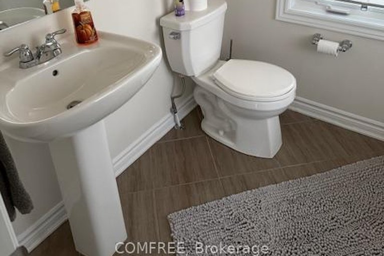 29477970/784-logperch-circle/half-moon-bay/ottawa/ontario/K2J6K3_7