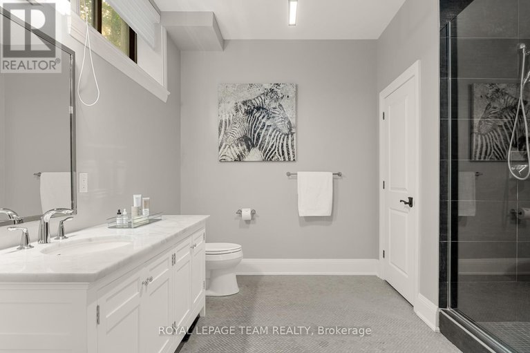 28142678/77-placel-road/rockcliffe/ottawa/ontario/K1L5B9_36