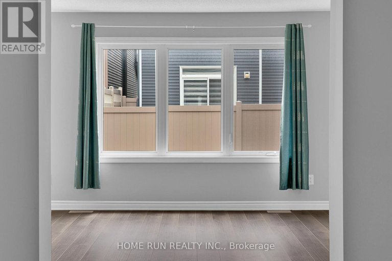 28497516/127-unity-place/stittsville-north/ottawa/ontario/K2S2Y8_11