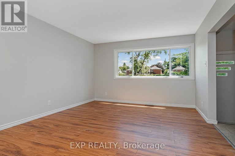 28622676/1303-coldrey-avenue/carlington/ottawa/ontario/K1Z7P6_8