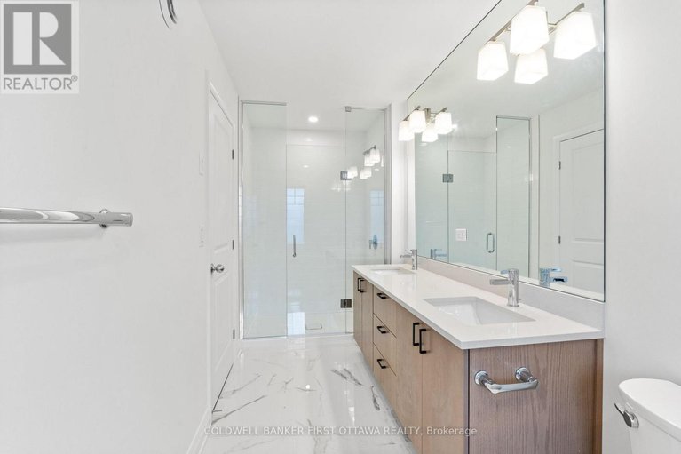 28420940/1326-whitlow-grass-way/morgans-grantsouth-march/ottawa/ontario/K2W0N5_20