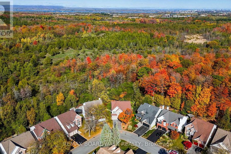 29307879/57-mattawa-crescent/bridlewood/ottawa/ontario/K2M2E8_3