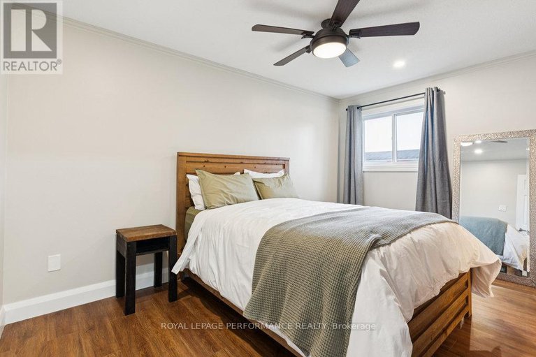 29416128/21-menard-street/embrun/russell/ontario/K0A1W1_22